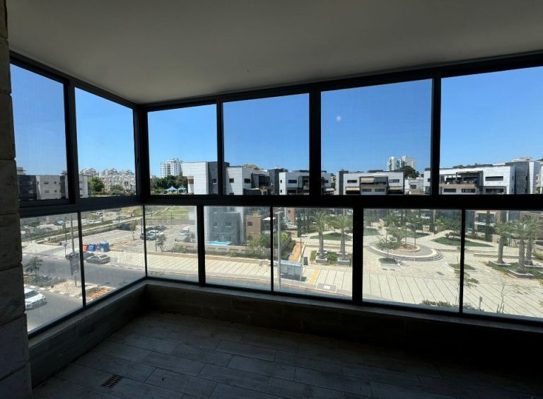 WhatsApp Image 2025-12-24 at 16.45.59 (3)